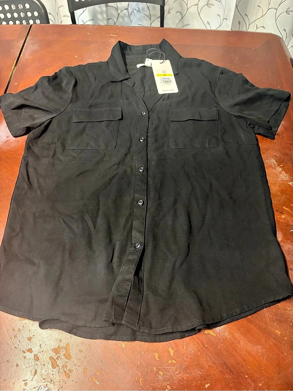 Alex & Jordan Short Sleeve Button Down Black Size Medium NWT